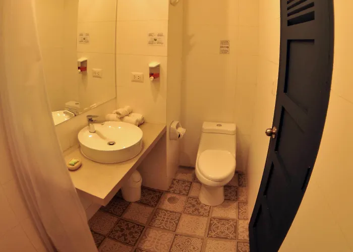 Hotel Nao Victoria 3*