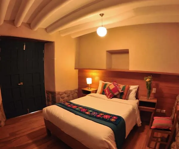 Nao Victoria Cusco